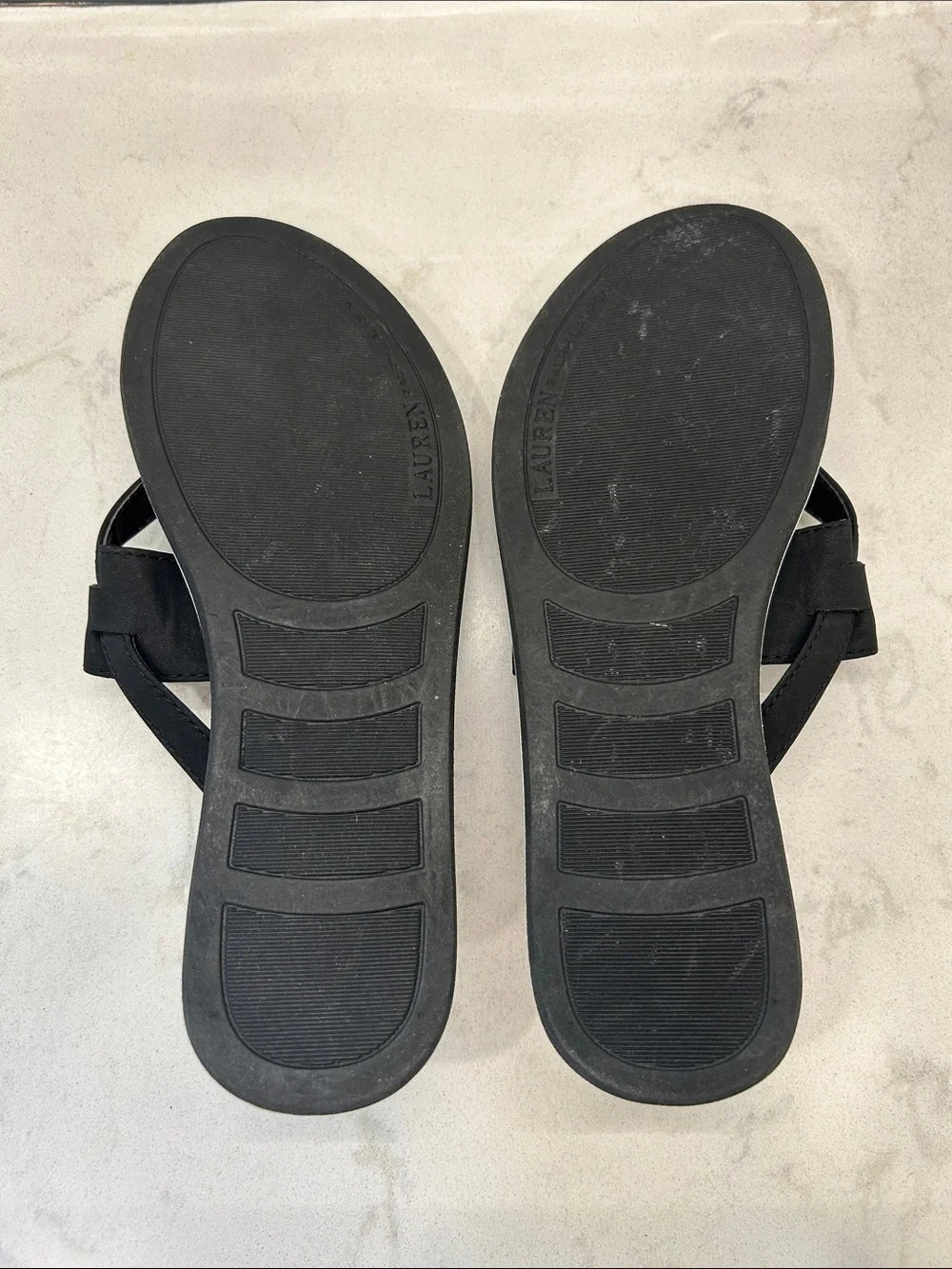 Lauren Ralph Lauren Rosalind Flip Flops Black and Cream Logo Thong Sandals 7